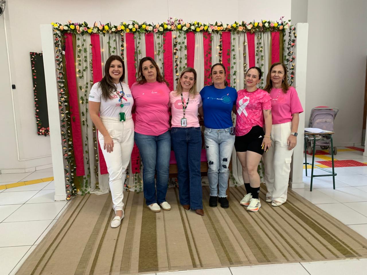 CimSaúde participa de ação do Outubro Rosa em Carambeí