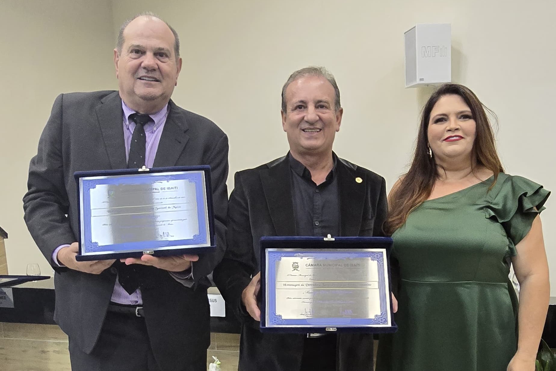 Deputado Moacyr Fadel recebe o título de Cidadão Honorário de Ibaiti